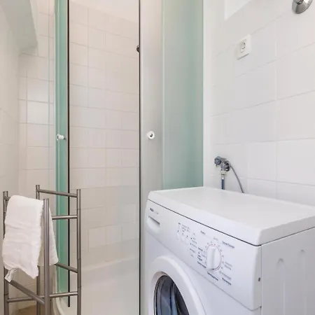 Two-bedroom In Apartmán Lovran